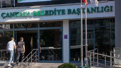 Ankara'daki rüşvet soruşturmasında sıcak saatler: Yeni isimler kelepçelendi