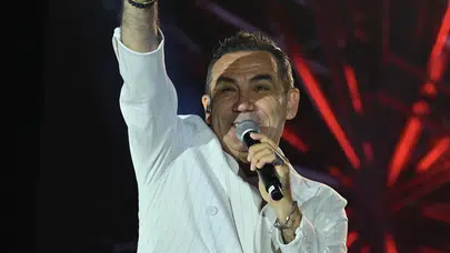 Ferhat Göçer Sakarya Kültür Yolu Festivali’nde sahne aldı