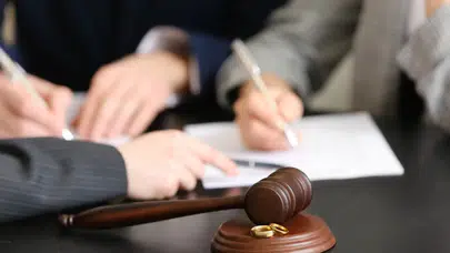 Boşanmada nafaka ve mal paylaşımında yeni dönem! Bilinmesi gereken detaylar