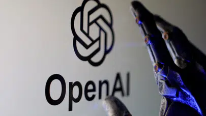 OpenAI’dan ters köşe hamle: Akıllı hoparlör bekleyen teknoloji dünyasına mini klavye sürprizi!