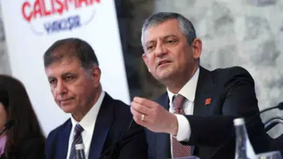 Özgür Özel'e İzmir'den büyük şok! Cemil Tugay karar değiştirdi