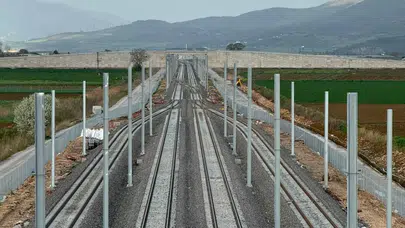 Milyonlarca yolcuya yeni rota: Bursa'yı Türkiye'ye bağlayacak hat hazır