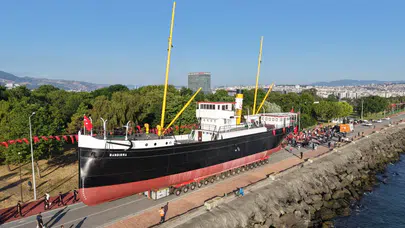 Samsun'da tarihi anlar: Bandırma Vapuru karadan yola çıktı!