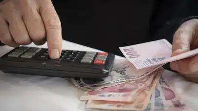 Emekliye Temmuz ayarı: En düşük maaş için o rakam gündemde!