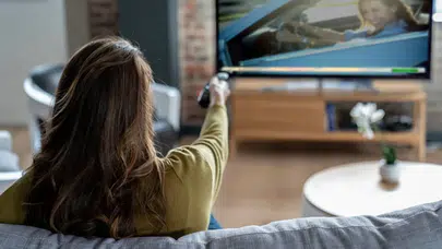 9 Temmuz 2026 bu akşam televizyonda hangi diziler, sinema filmleri ve yarışmalar var?