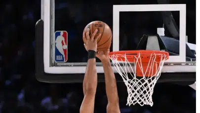 Artık saniyeler bile değerli: NBA yaz ligi'nde devrim niteliğinde serbest atış kararı