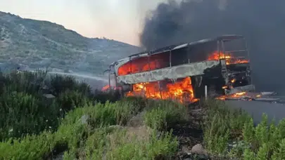 Konya-Antalya yolunda facia ucuz atlatıldı: Seyir halindeki otobüs kül oldu!