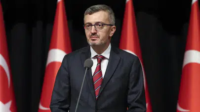 31 yıllık dinmeyen acı: İletişim Başkanı Duran’dan Srebrenitsa soykırımı açıklaması
