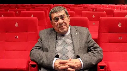 Türk tiyatrosunun acı kaybı: Usta oyuncu Zihni Göktay hayatını kaybetti!