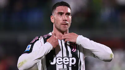 Vlahovic Beşiktaş'a mı geliyor? Anlaşma sağlandı mı, transfer ne zaman, İstanbul'a ne zaman geliyor?