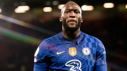 Dünya yıldızı Fenerbahçe'ye gelmek istiyor: Romelu Lukaku transferinde karar anı!