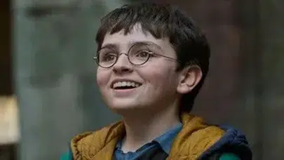 Hogwarts kapılarını erkenden açtı: Harry Potter dizisinin 2. sezonuna bomba transfer!