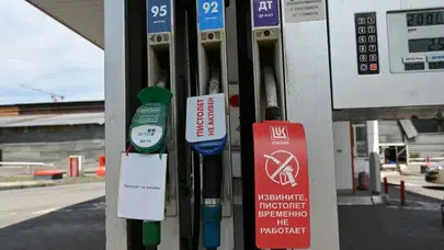 Rusya’da Enerji Krizinde Radikal Adım: Yıllar Önce Yasaklanan Benzin Geri Döndü!