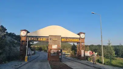 Spil Dağı Milli Parkı'nda yangın tehdidine karşı 3 günlük ateş yasağı