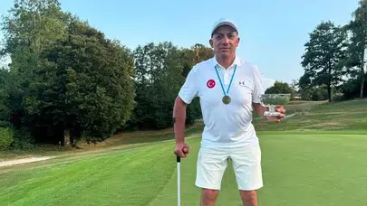 Yeşil sahada dev başarı: Milli para golfçü Mehmet Kazan Avrupa şampiyonu!