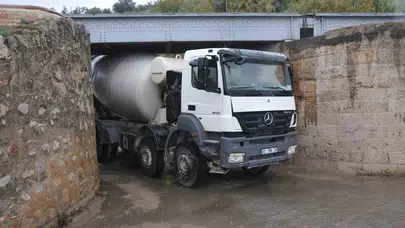 Efeler'de altyapı çalışması: Çatalköprü alt geçidi araç geçişine kapatıldı