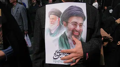 CIA ve Mossad duvara çarptı: Hamaney 150 gündür tek bir iz bırakmadı!