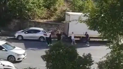 İstanbul'da aile içi şiddet kameralara yansıdı: Para isteği kanlı bitti
