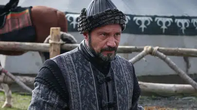 Mehmed Fetihler Sultanı’nda Münşi Tahrani kim, Uzun Hasan’ın akıl hocası mı, Kürşat Alnıaçık kimdir, nereli, hangi dizilerde oynadı?