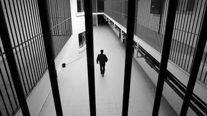 Antalya'da akıllara durgunluk veren skandal: İsim benzerliği yüzünden 10 gün hapis yattı
