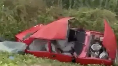 Sakarya'daki kazada 6 yaşındaki çocuk hayatını kaybetti: 4 kişi yaralandı