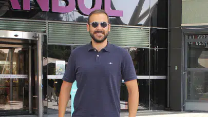 Ümit Erdim setlere dönüyor: Uzun bir aradan sonra senaryo okumaya başladı