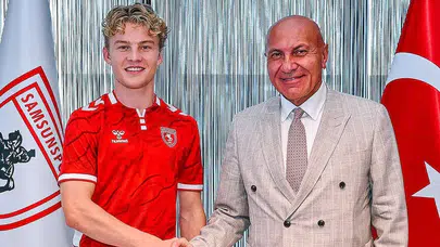 Karadeniz ekibinde transfer bombası: Oskar Ohlenschlæger resmen Samsunspor’da
