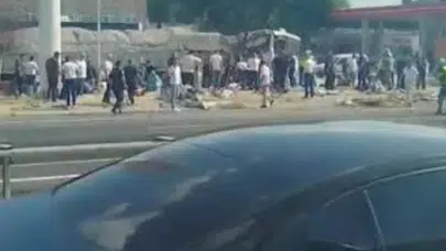 Ankara-Eskişehir yolunda kamyon ile halk otobüsü çarpıştı: Yaralılar var