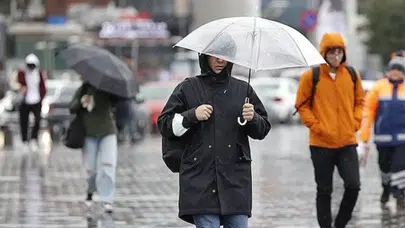 Meteoroloji tarih verdi: İstanbul dahil 31 ilde gök gürültülü sağanak alarmı