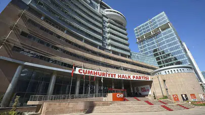 CHP'de İstanbul bilmecesi: Sarı tartışmayı doğruladı, Tekin 'Haberim yok' dedi!