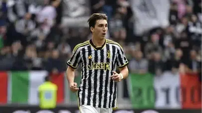 Beşiktaş'tan transfer şov: Siyah-beyazlılar iki dünya devinin yıldızını aynı günde bitirdi