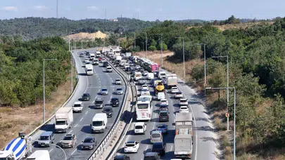 Arnavutköy'de yol çalışması trafiği felç etti: Vatandaş isyanda