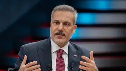 Orta Doğu'da kartlar yeniden dağıtılıyor: Hakan Fidan dev bölgesel ittifakın sinyalini verdi!