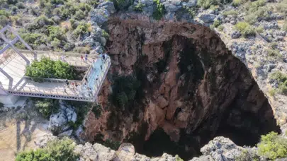 Sıcaklardan kaçan oraya koşuyor: Mersin’deki cennet-cehennem rekora koşuyor!