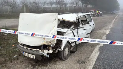 Çanakkale’de tırın dorsesinin altında kalan sürücü hayatını kaybetti