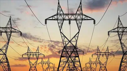 Türkiye'de elektrik üretimi 1,2 milyon megavatsaatin üzerine çıktı