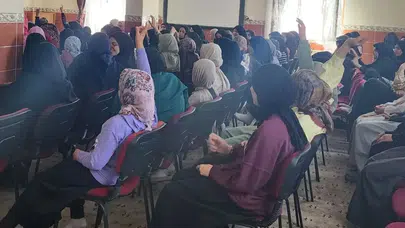 Müftü yardımcısından kırmadan konuşmanın önemine dikkat çeken mesajlar