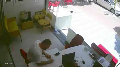 Kiraladığı lüks araçların GPS cihazlarını sökerek kayıplara karıştı