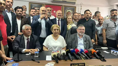 Menderes'te siyasi dengeler değişti: Başkan vekili seçimi tamamlandı