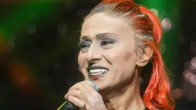 Sahnelerin tozunu attıran Yıldız Tilbe bu kez denizde fırtına estirdi