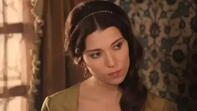 Selma Ergeç kimdir? Kaç yaşında, ne iş yapıyor, hangi dizilerde oynadı, eşi kim, ne iş yapıyor, çocuğu var mı?