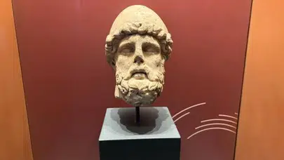 Edirne'de açılan müzede en çok konuşulan eser Odysseus Başı oldu