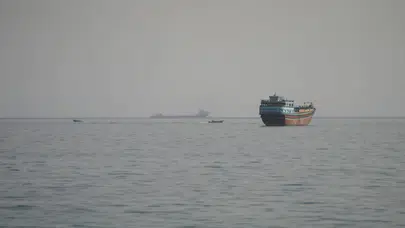 İran'dan Hürmüz Boğazı hamlesi: Umman ile kritik anlaşmada sona gelindi