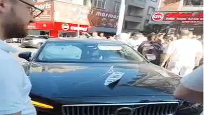 Sultangazi'de dikkat çeken anlar cep telefonu kamerasında