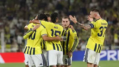 Fenerbahçe'nin genç yıldızına sürpriz talip! Bundesliga ekibi gündemine aldı