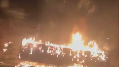 Kuzey Marmara Otoyolu'nda alevler geceyi aydınlattı!