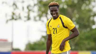 Kojo Peprah Oppong Fenerbahçe'ye transfer mi oldu? Sözleşme imzaladı mı, ne zaman imza atacak, hangi mevkide oynayacak, kaç numaralı formayı giyecek, bonservis ücreti ne kadar, yıllık ne kadar kazanacak?