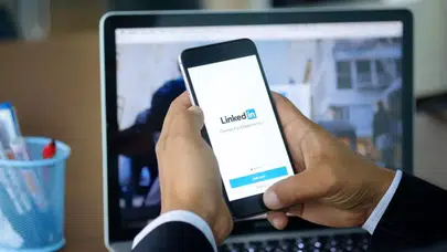 LinkedIn profil resmi nasıl olmalı, Premium üyelik ne işe yarar, iş ilanlarına gizli başvuru nasıl yapılır?