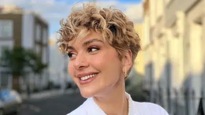Bergüzar Korel kimdir, kaç yaşında, nereli, evli mi, kaç çocuğu var, rol aldığı diziler nelerdir, hangi üniversiteden mezun?