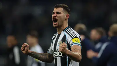 İngiltere'de yılın transferi tamamlandı: Bruno Guimaraes, Arsenal formasını giydi